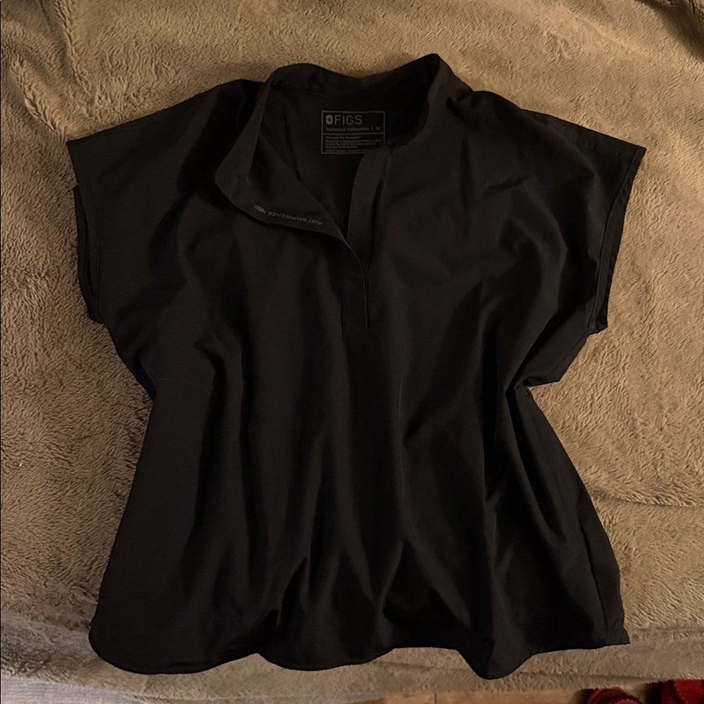 Figs Black Rafaela Oversized Scrub Top Medium with Pockets Women
